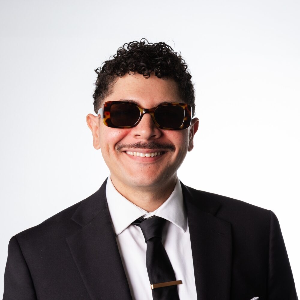 DJ Phil Santos — foto de DJ multicultural de bodas en Miami